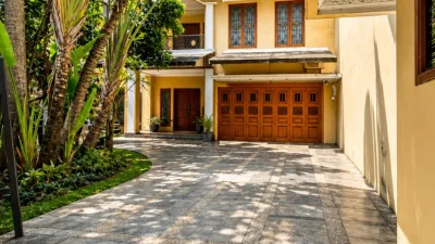 DIJUAL ASET LELANG BANK DI MENTENG JAKPUS