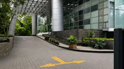 Dijual aset lelang bank Workspace, Gedung Sovereign Plaza  jaksel