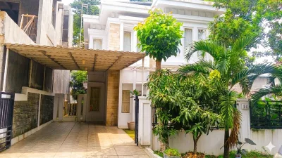 Dijual Rumah Exclusive langka - Cluster parahyangan - Sentul City. siap huni, 2,75 M nego