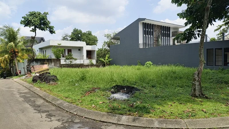 Kavling Hook di Cluster Parahyangan - Sentul city, 6 ,5Juta per meter Nego.